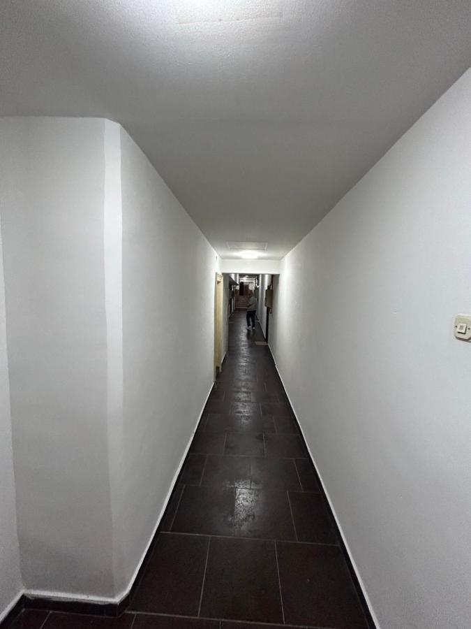 Mak Apartment *